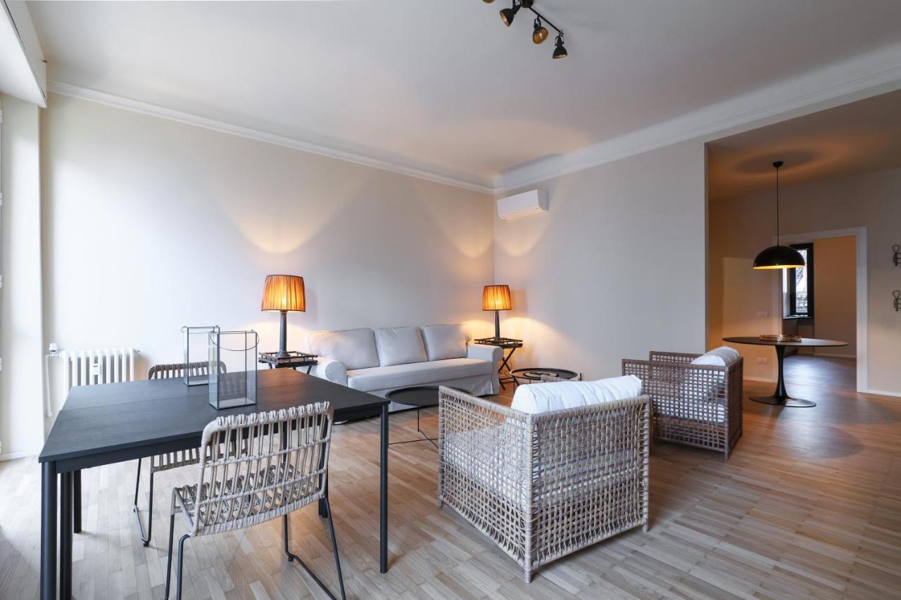 Luxury San Babila Apartment Milán Exteriér fotografie
