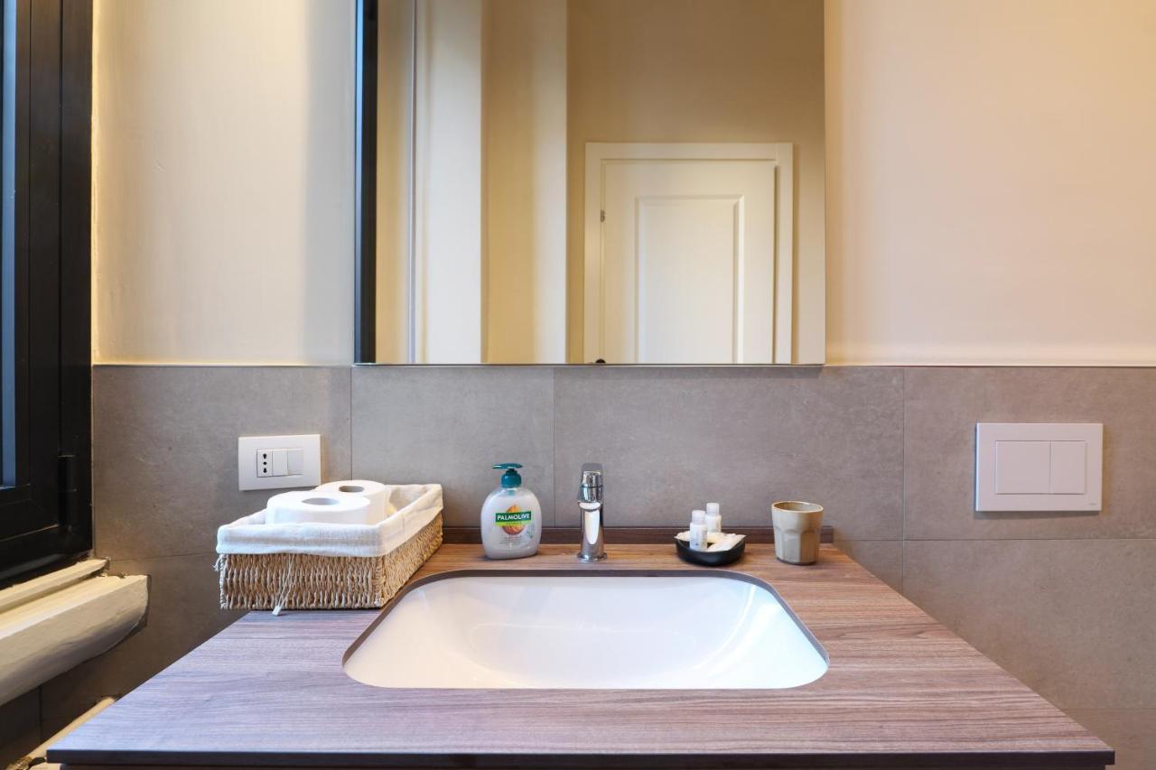 Luxury San Babila Apartment Milán Exteriér fotografie